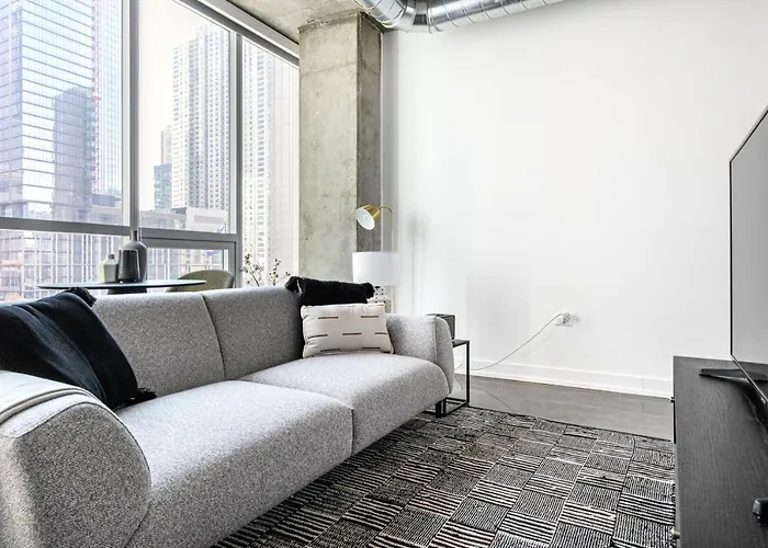 River N 1br W Gym Pool Nr L Stop Chi-361 * Chicago