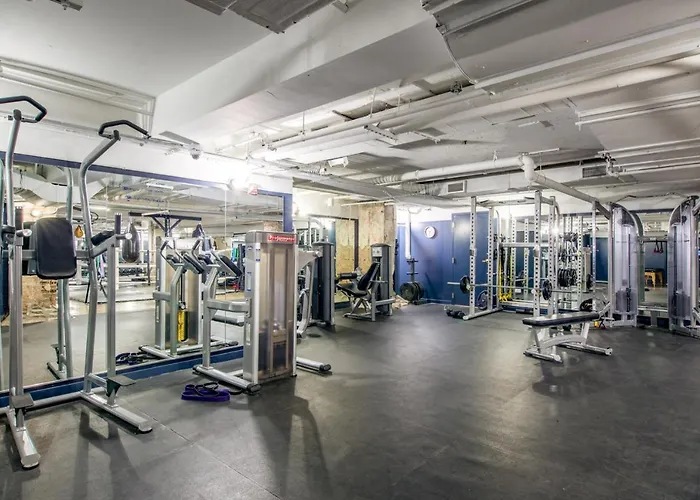 Apartment River N 1br W Gym Pool Nr L Stop Chi-361 Chicago